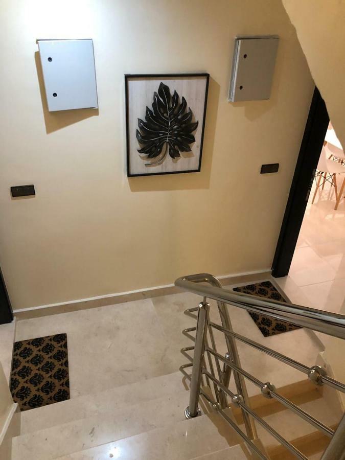 פנידק Saramica Seaside Apartment מראה חיצוני תמונה