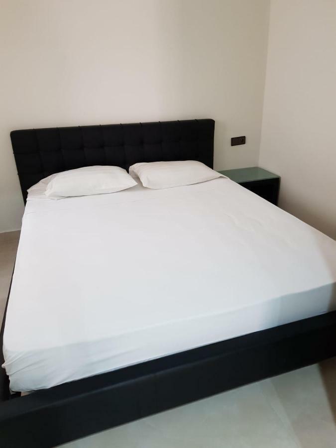 פנידק Saramica Seaside Apartment מראה חיצוני תמונה
